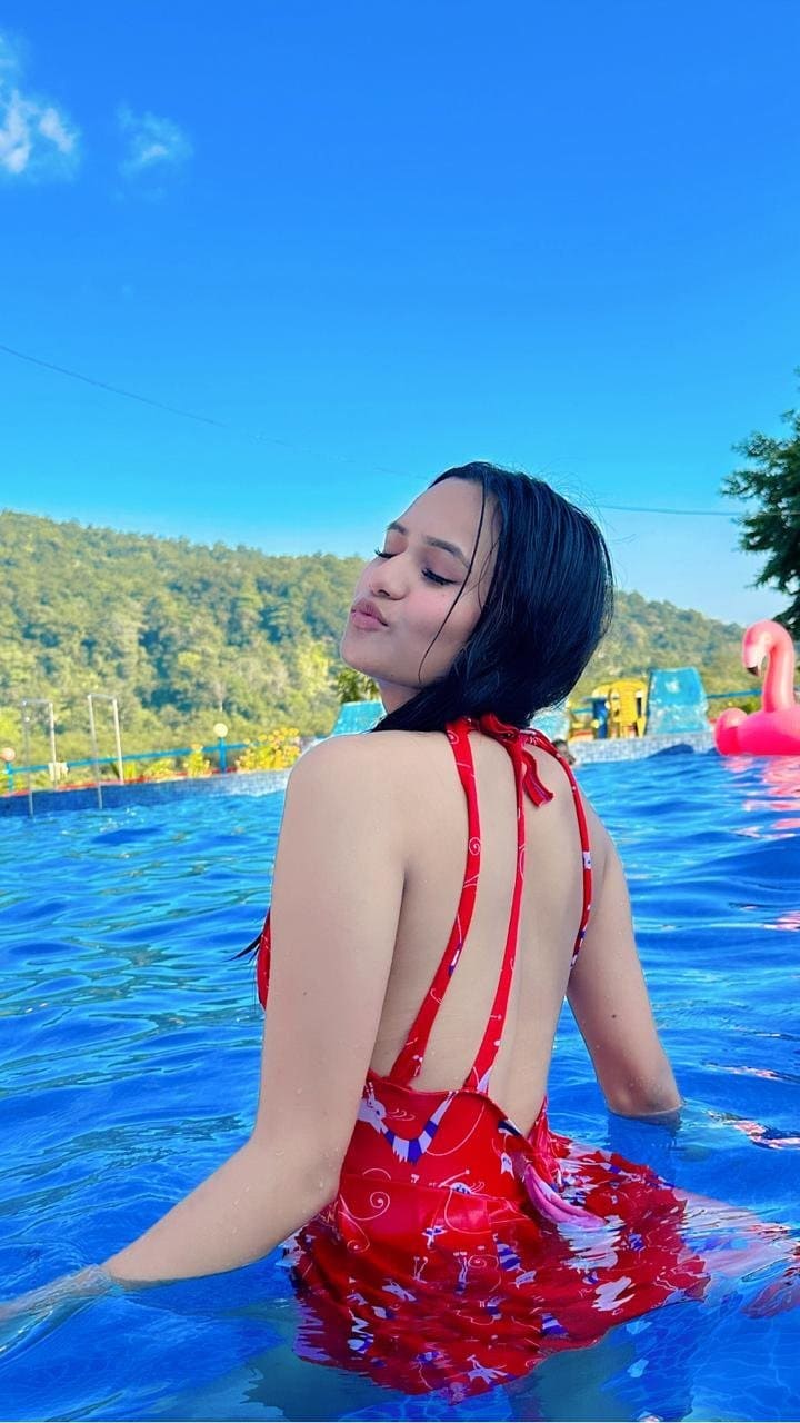 Zirakpur Call Girl service