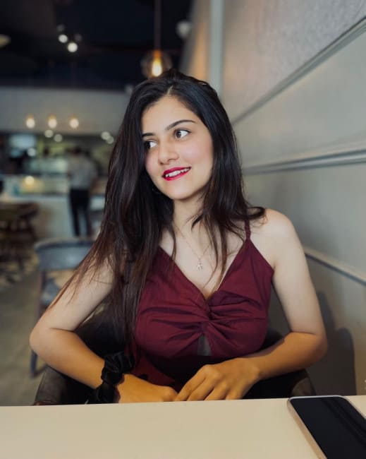 high profile Call Girls in Zirakpur