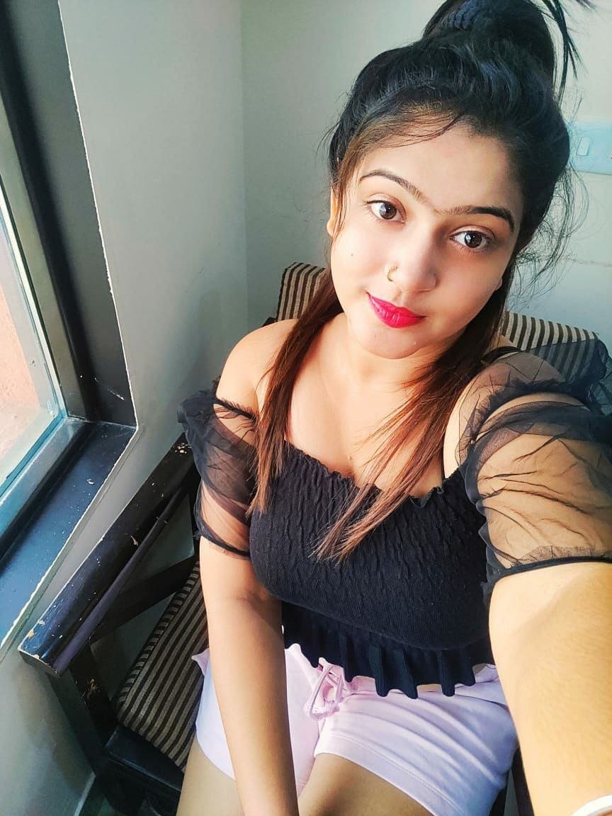 Zirakpur Escort